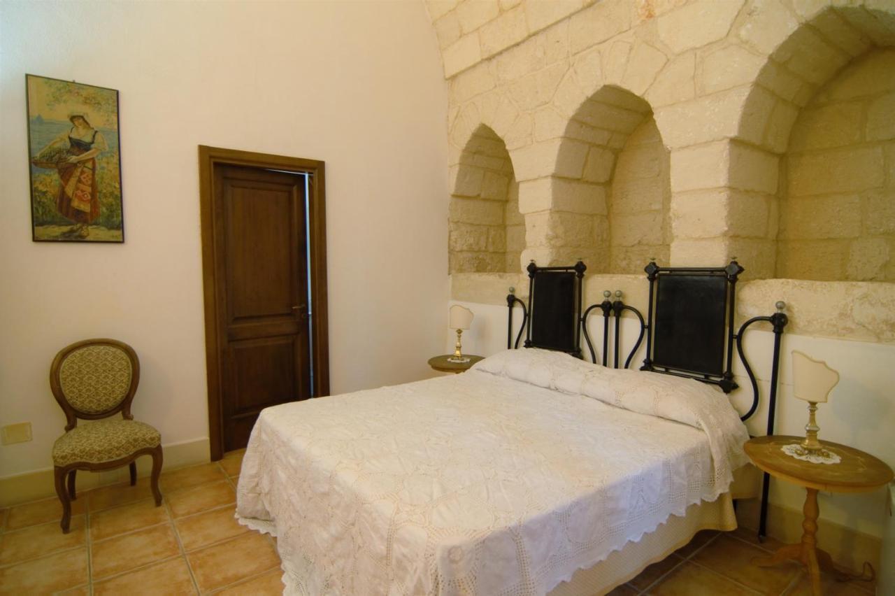 Palazzo Vecchio Bed & Breakfast Marittima Exterior photo
